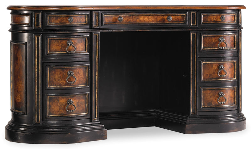 Grandover Desk