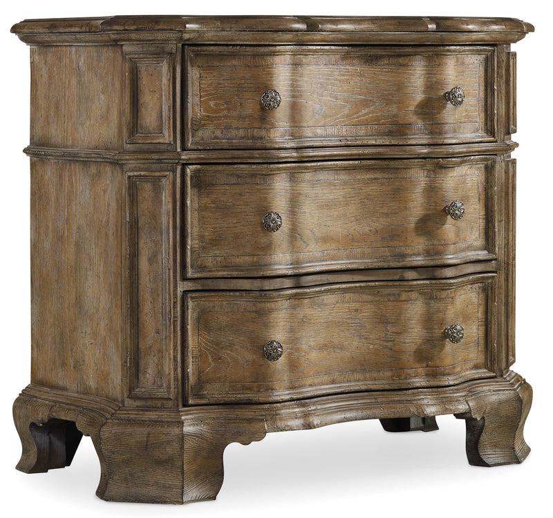 Solana Three-Drawer Bachelors Chest