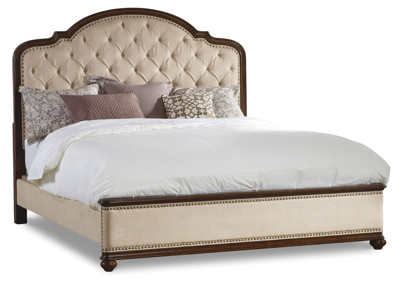 Leesburg King Upholstered Bed